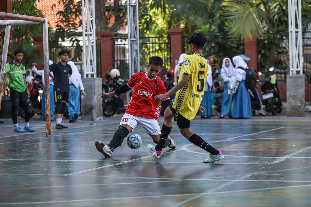 Casual Slekoors Siap Kerahkan Puluhan Siswa, Dukung Penuh Futsal SMAN 21 Surabaya